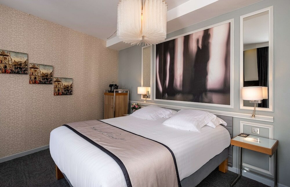 Фото Hôtel Littéraire Le Swann BW Premier Collection