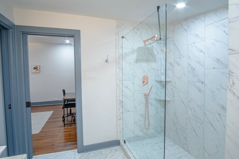 Фото Vibrant Fully Gated 2br/2ba 4 Mins From Downtown