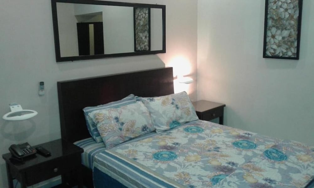 Фото Hotel Silver Sand Multan