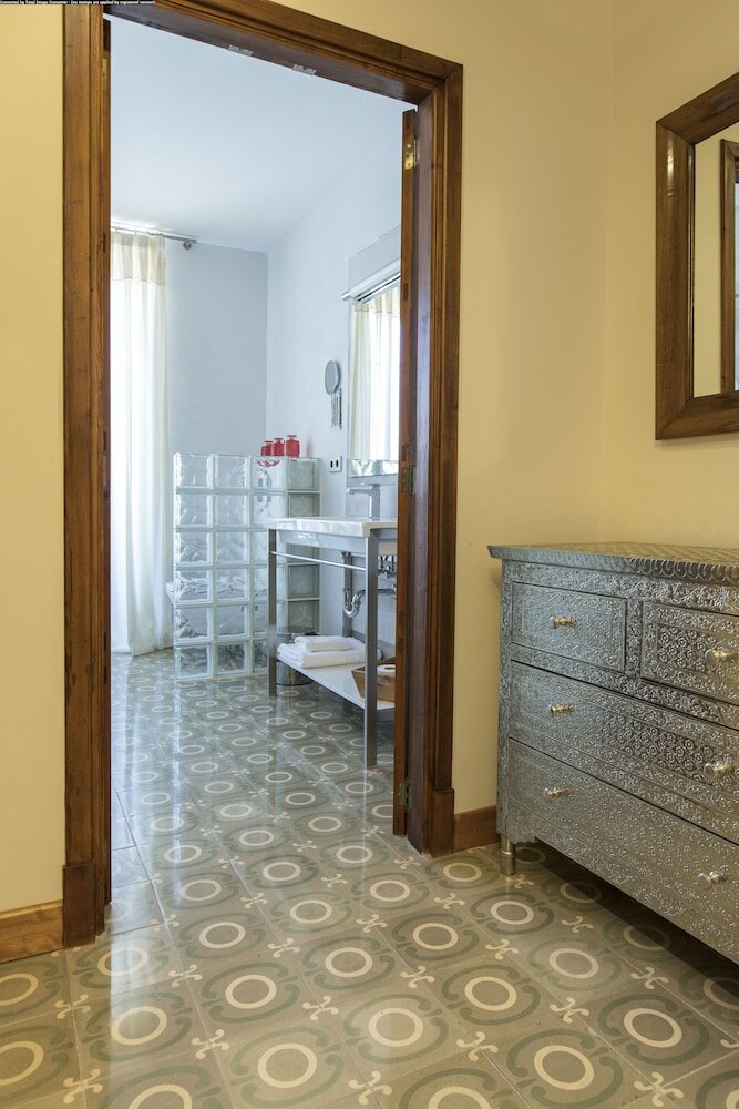 Фото Hotel y Apartamentos Des Puig