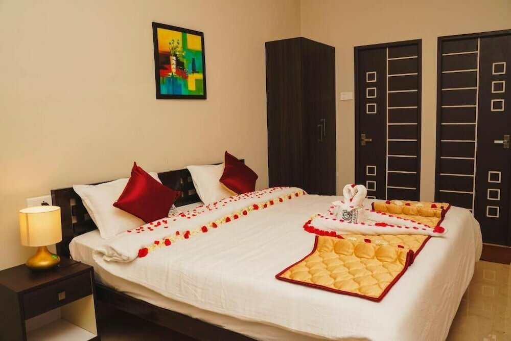 Фото Hotel Akshith Inn