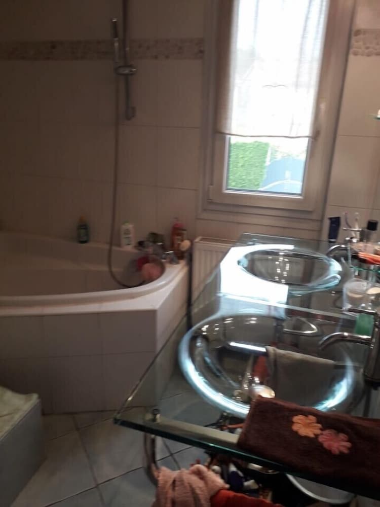 Фото Aux Deux Lots