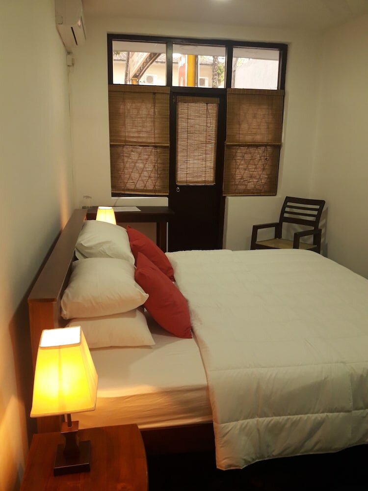 Фото Mrs Pepperpots