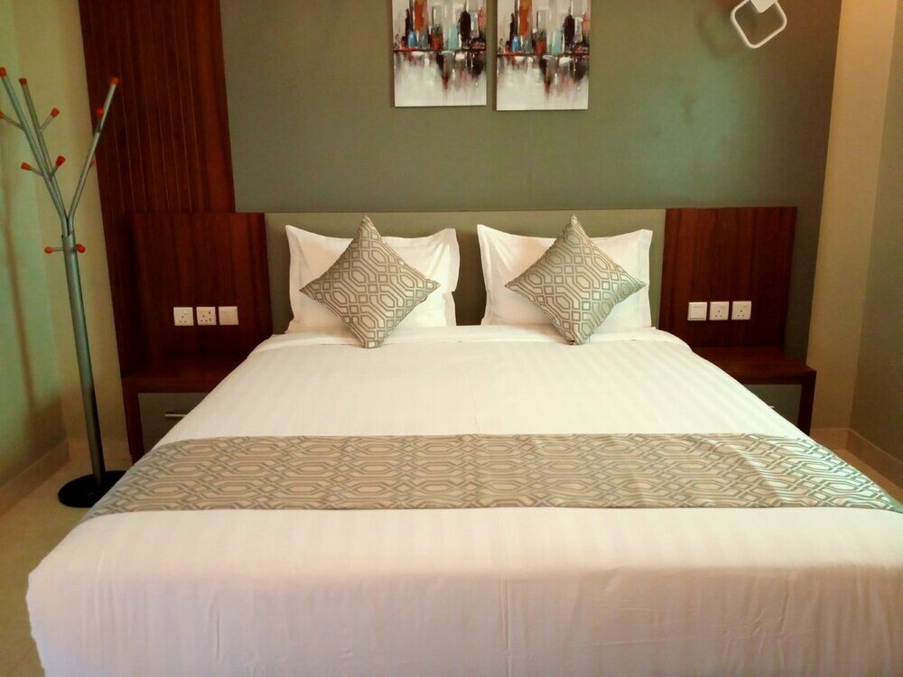 Фото Saraya Building2