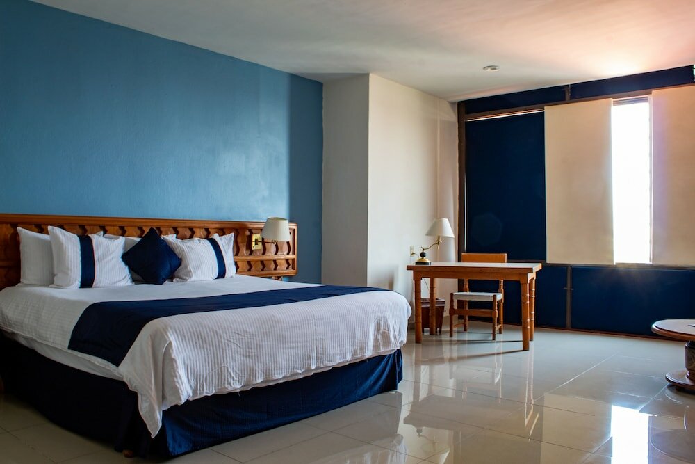 Фото Misión Guadalajara Carlton