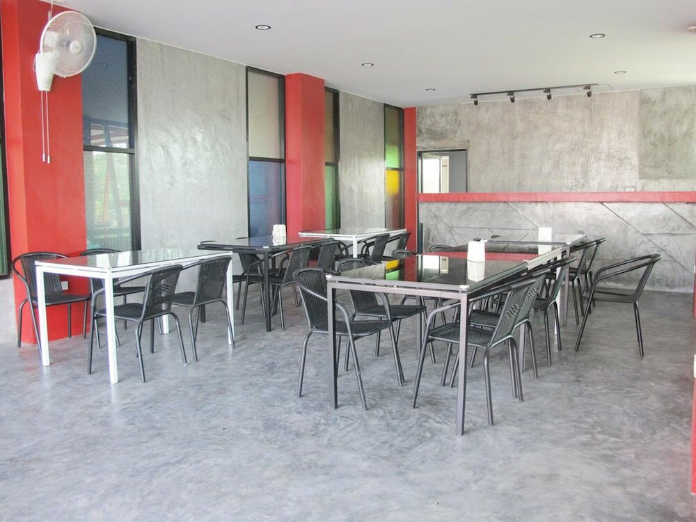 Фото C Tower Hotel