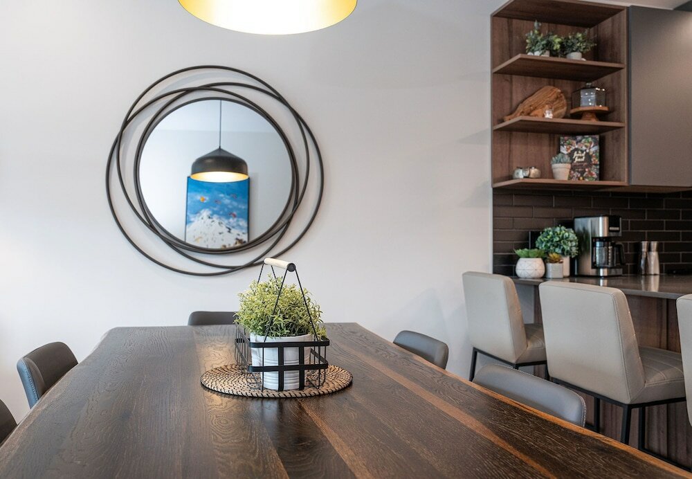 Фото Revylation by Revelstoke Vacations