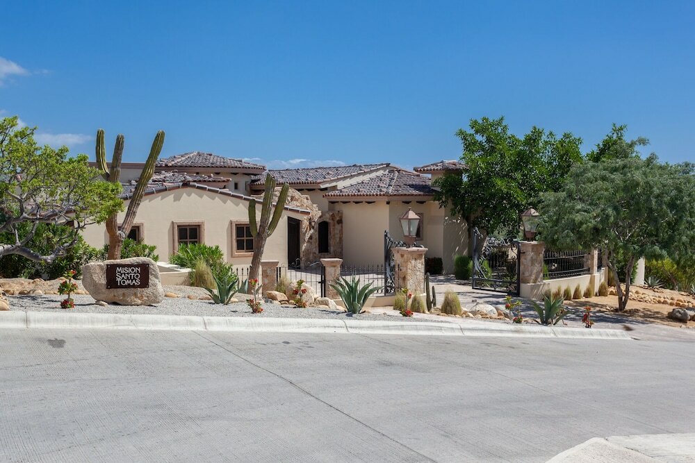 Фото Villa Delmar Exquisite Villa w Views