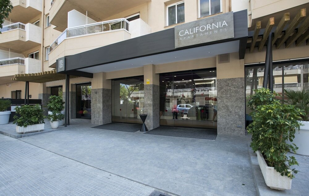 Фото Apartamentos California