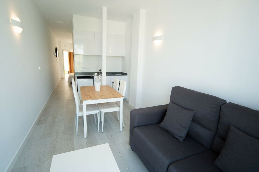 Фото Almar 52 Suites