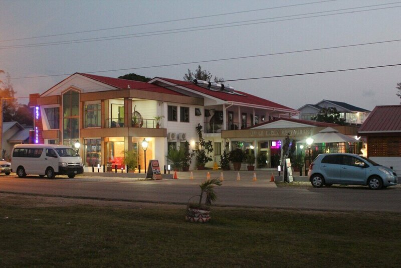 Гостиница Mamta Villa Hotel в Нукуалофе