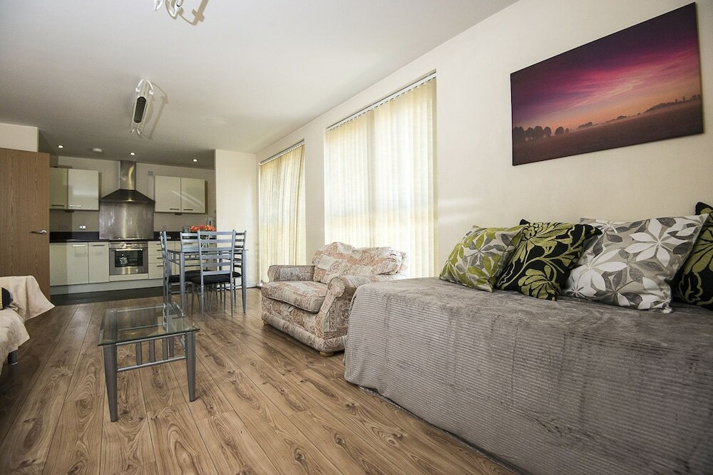 Фото Park Hall Suites