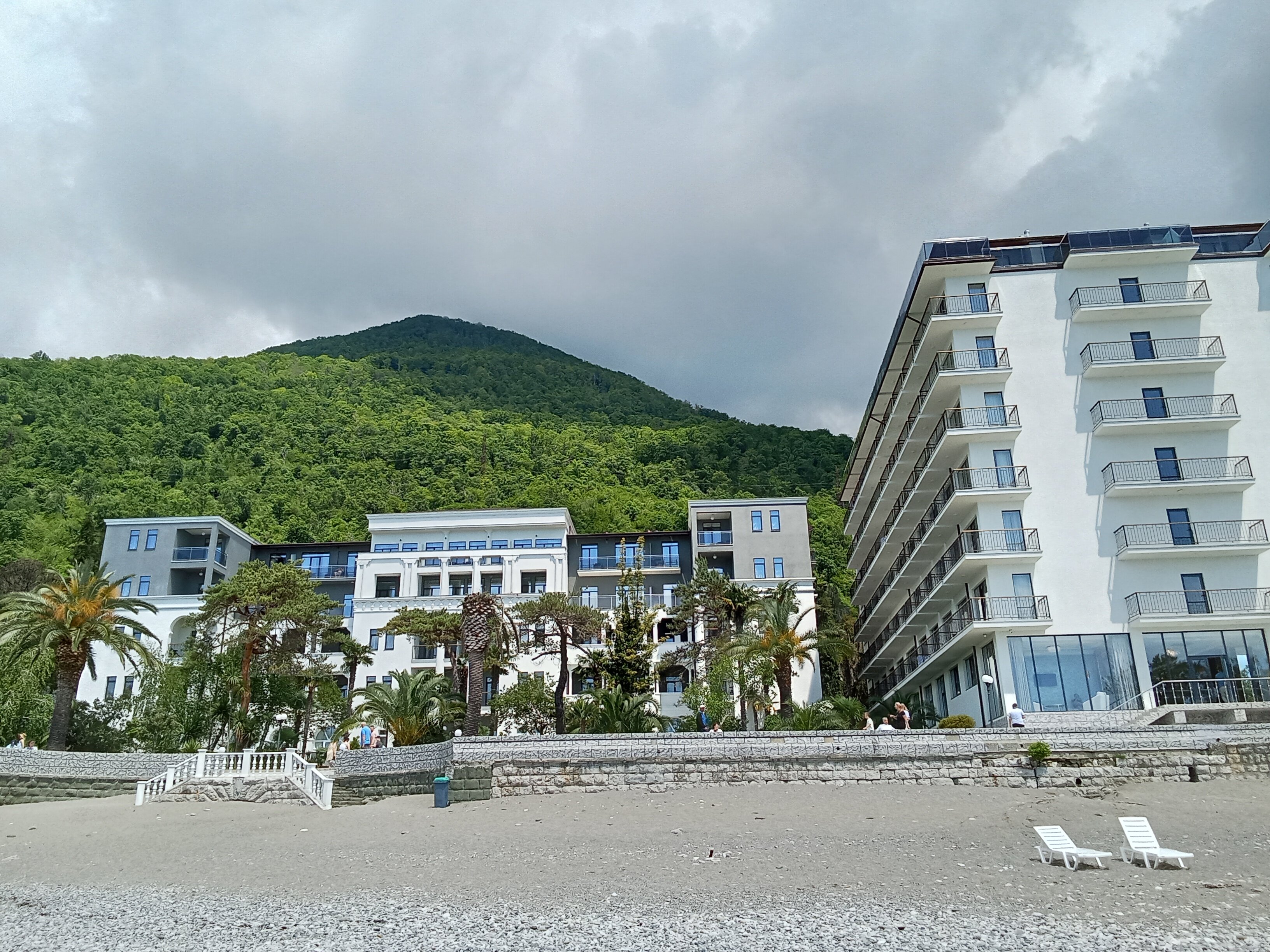 Фото отеля 1