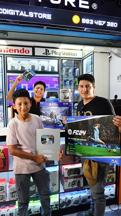 Board games Necdigital Store, Lima, photo