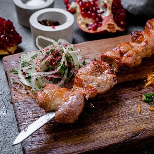 Qul stolida gozal sexy qizlar