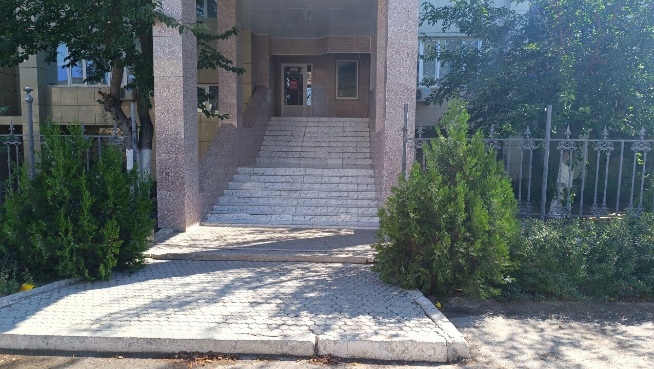 Фото All Seasons