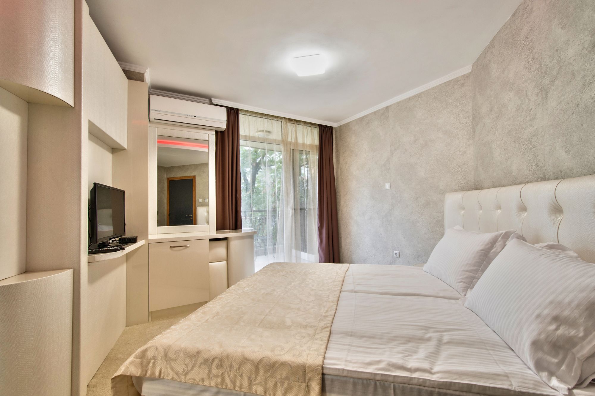 Фото Hotel Perfect