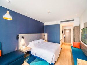 Гостиница Holiday Inn Express Kunming West, an Ihg Hotel