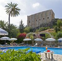 Фото Bellapais Gardens