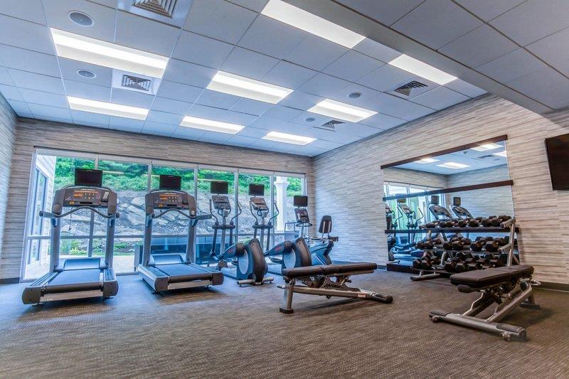 Фото Courtyard by Marriott Lenox Berkshires