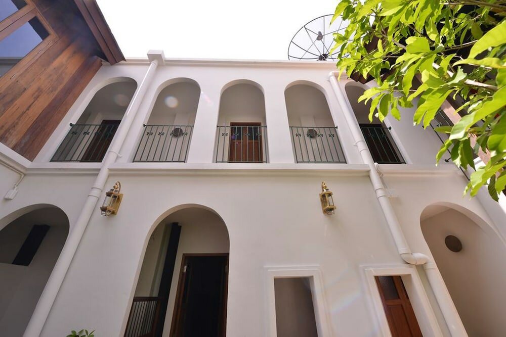 Фото Neighbor Phuthon