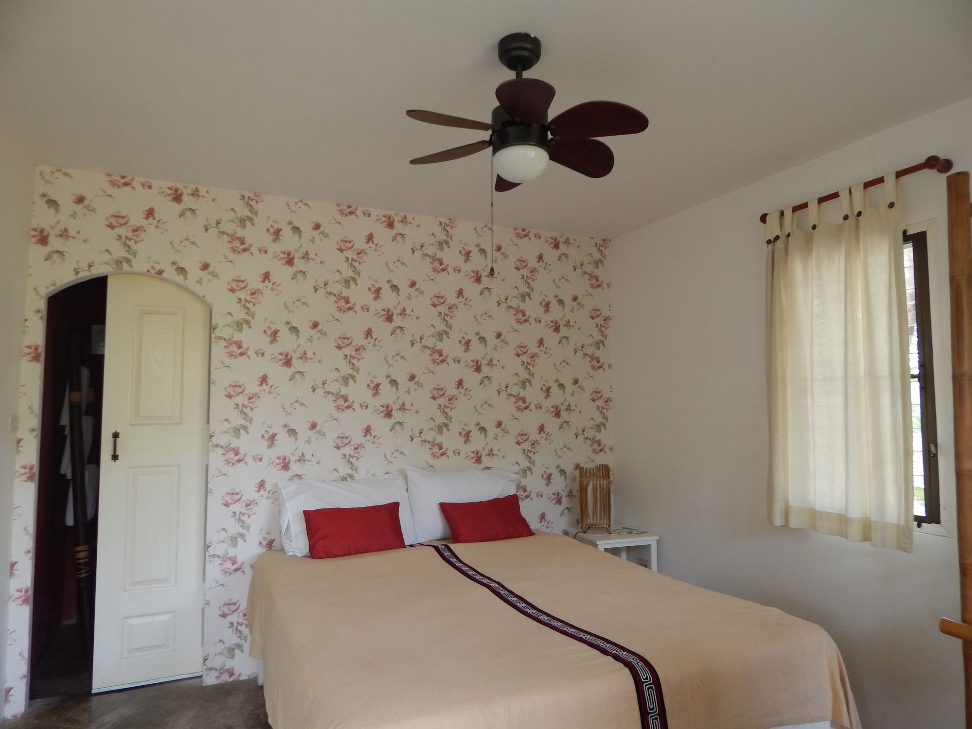 Фото Him Naam Pai Resort