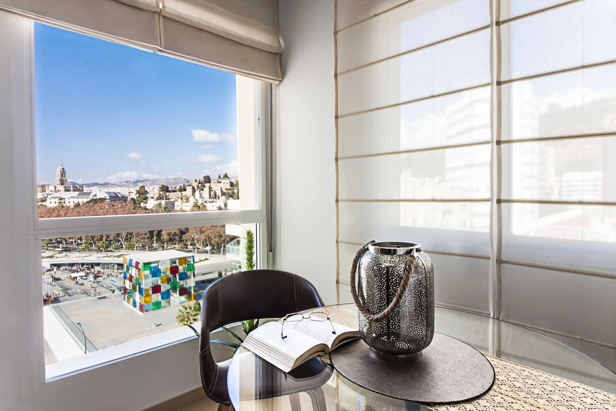 Фото 4Seasons San Nicolás Apartment