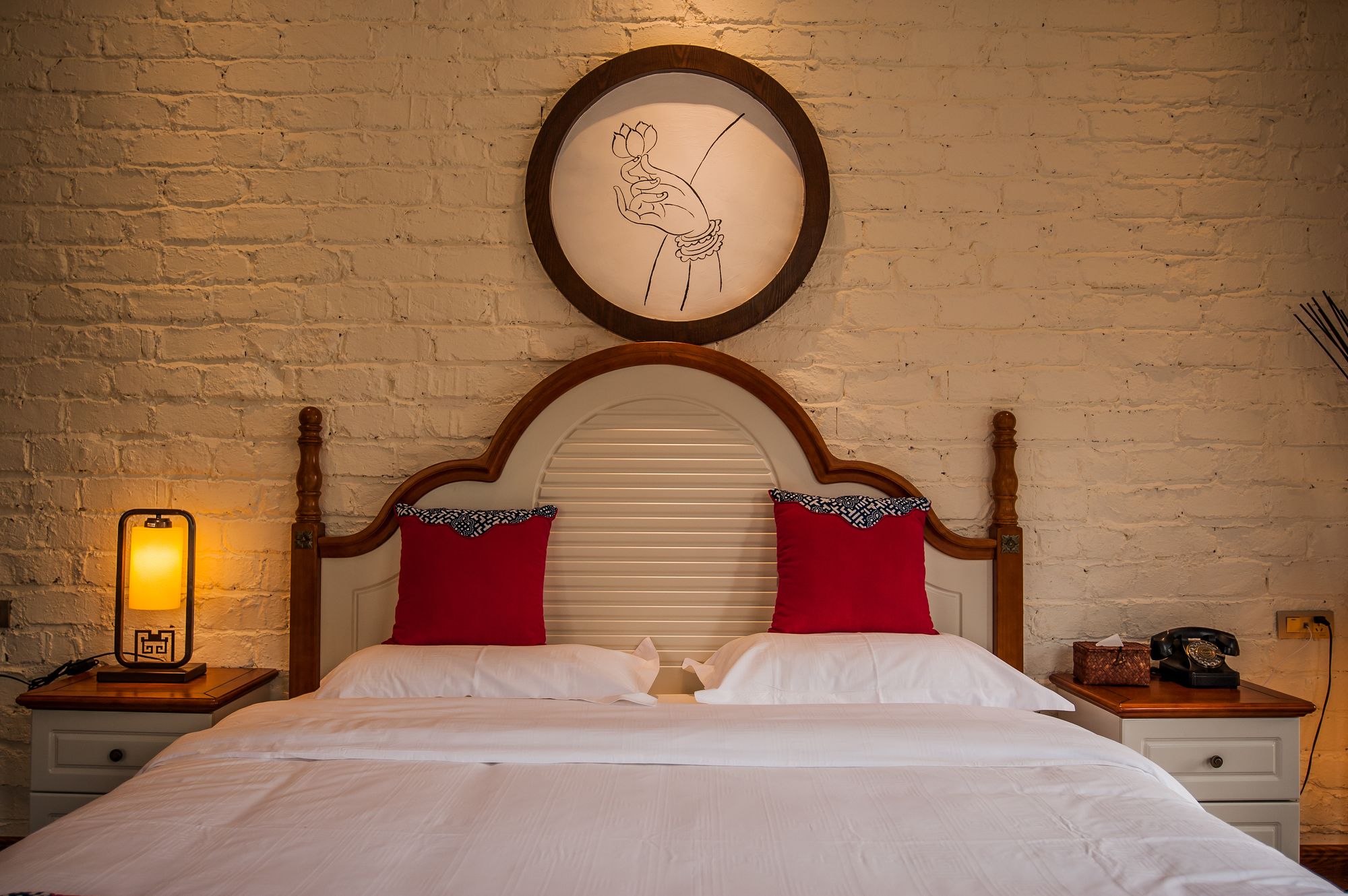 Фото Secret Courtyard Resort Hotel