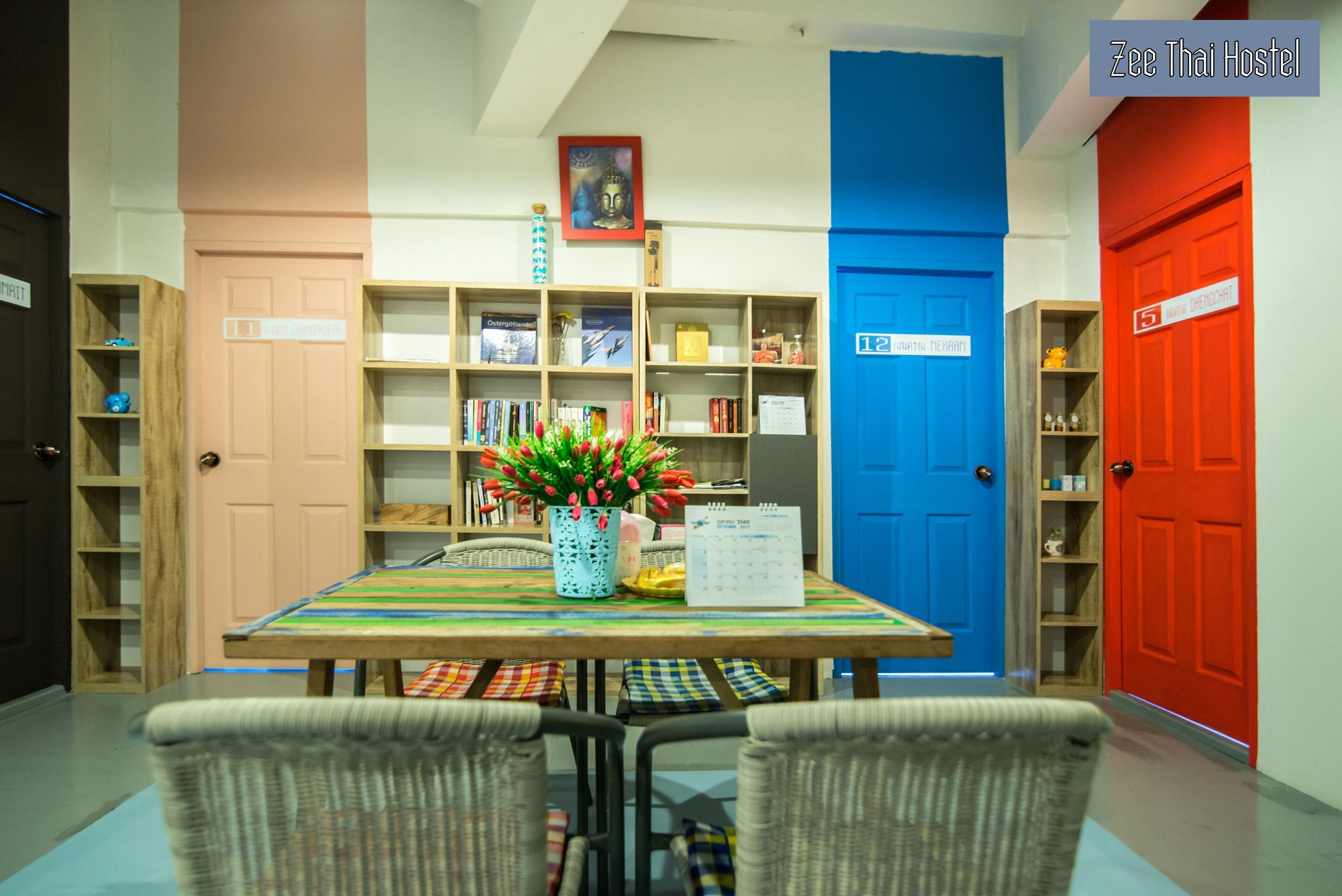 Фото Zee Thai Hostel