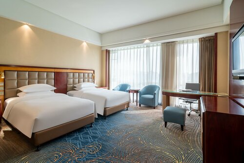 Гостиница Ramada Plaza Taian в Тайане