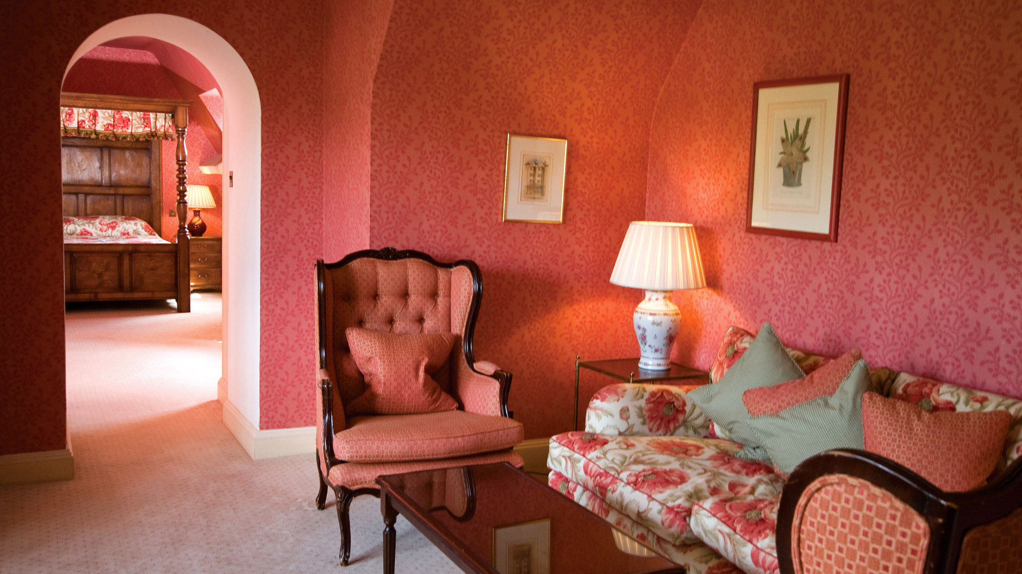 Фото Cotswold Lodge Hotel