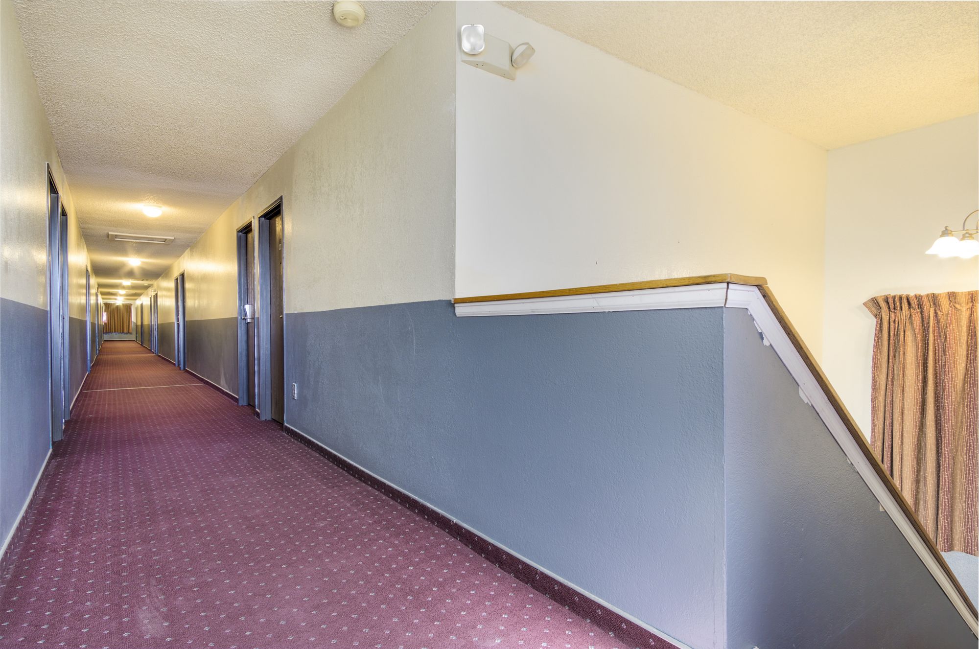 Фото Super 8 Limon