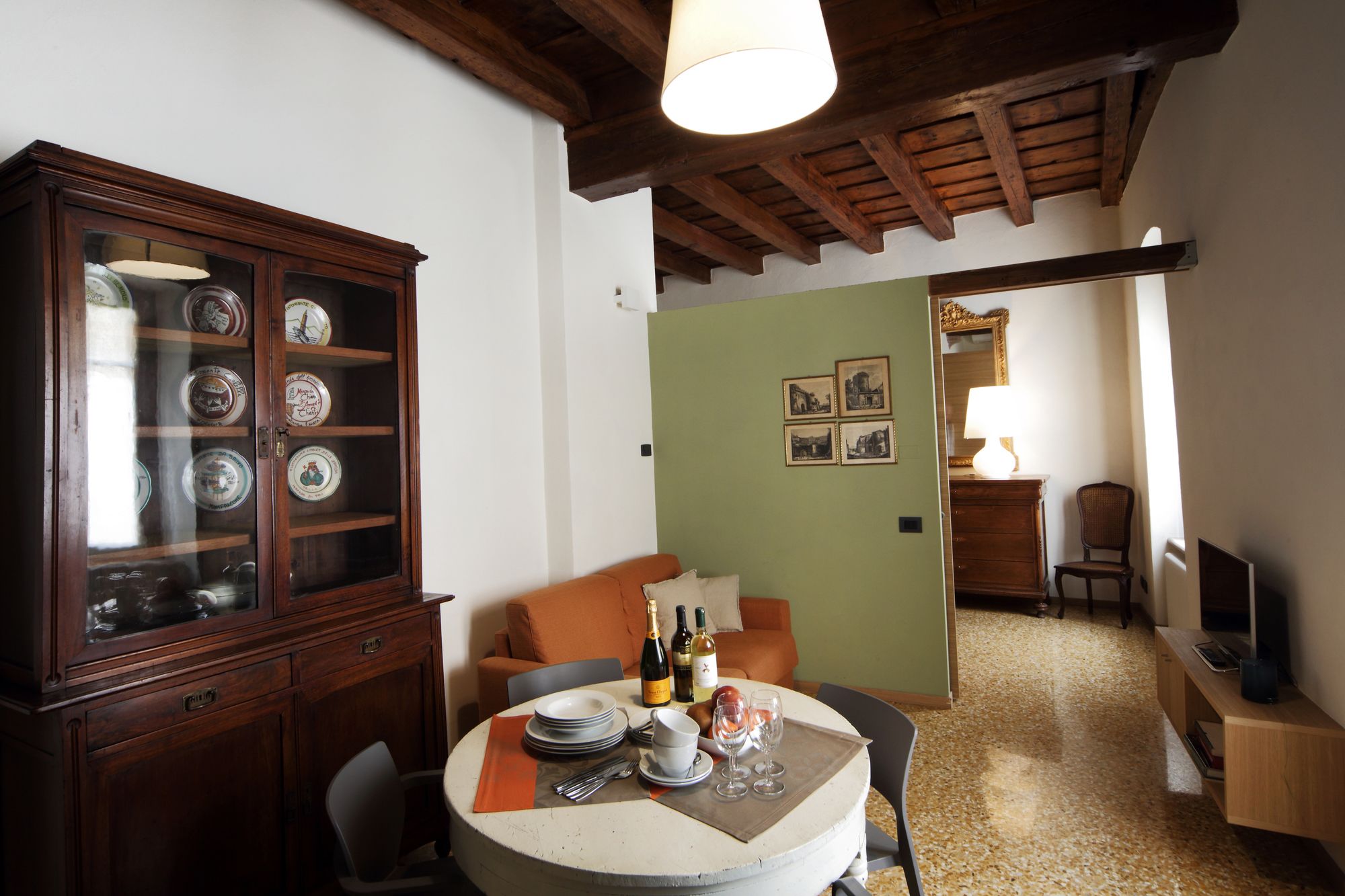 Фото Residenza Roccamaggiore