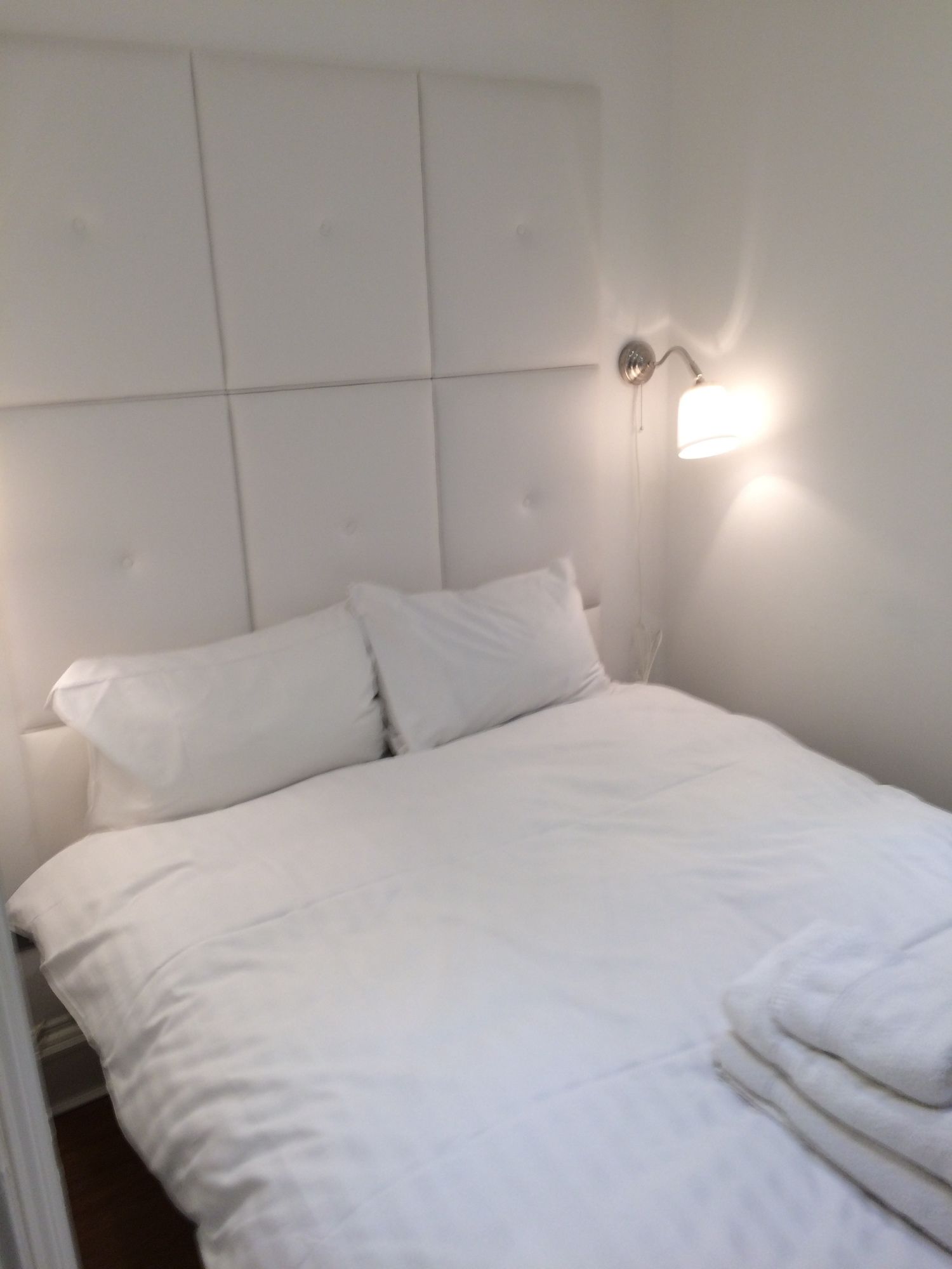 Фото Hanover 71 Suites