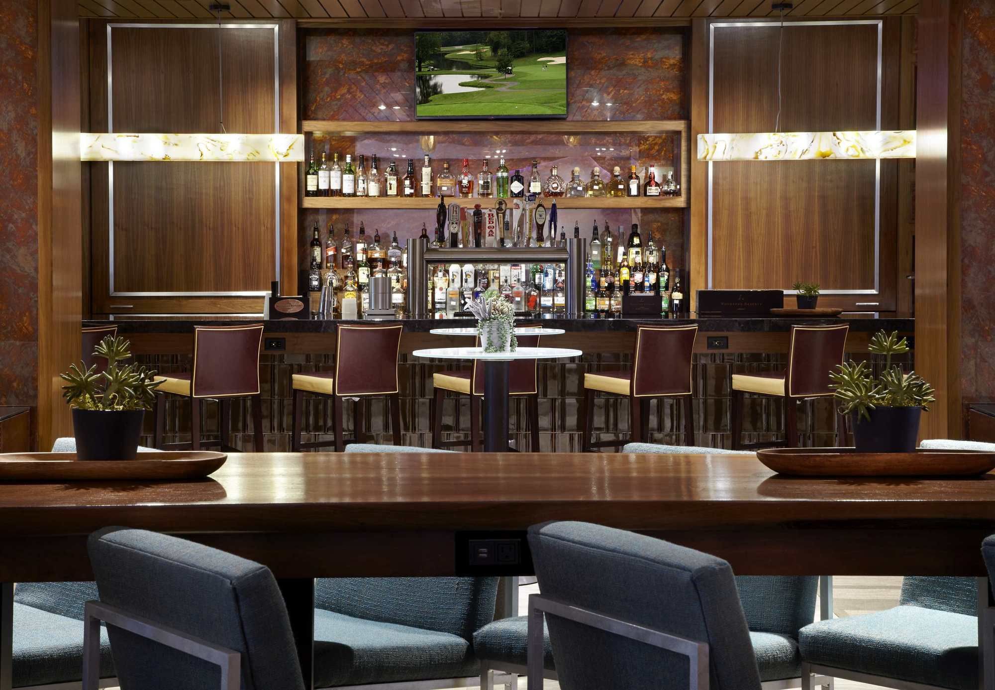 Фото Raleigh Marriott Crabtree Valley