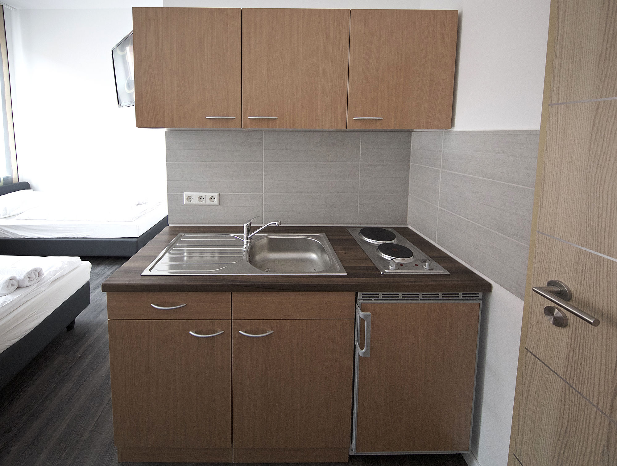 Фото Apartment City Lenaustraße - contactless check in