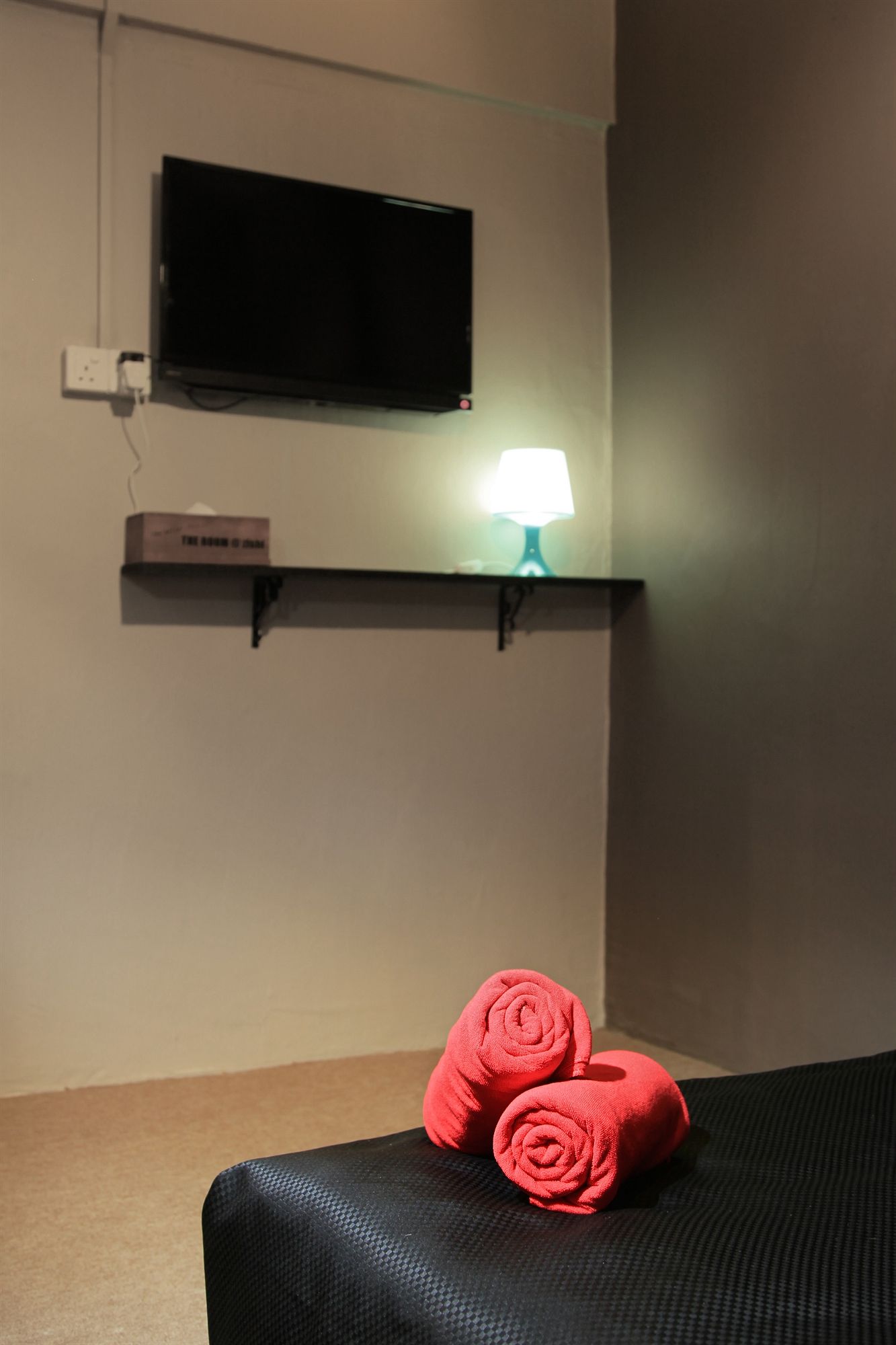 Фото The Room @ Zishi Hostel