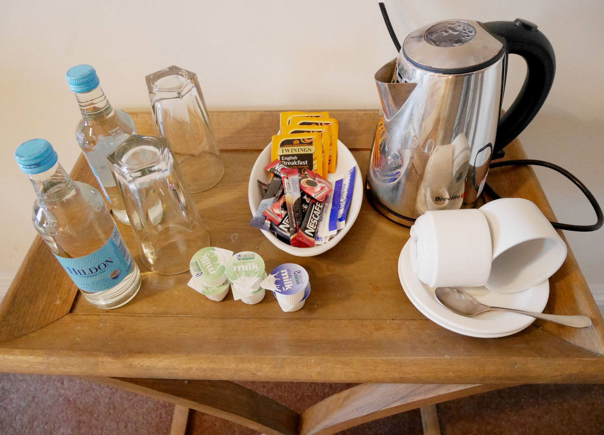 Фото The Angel Hotel