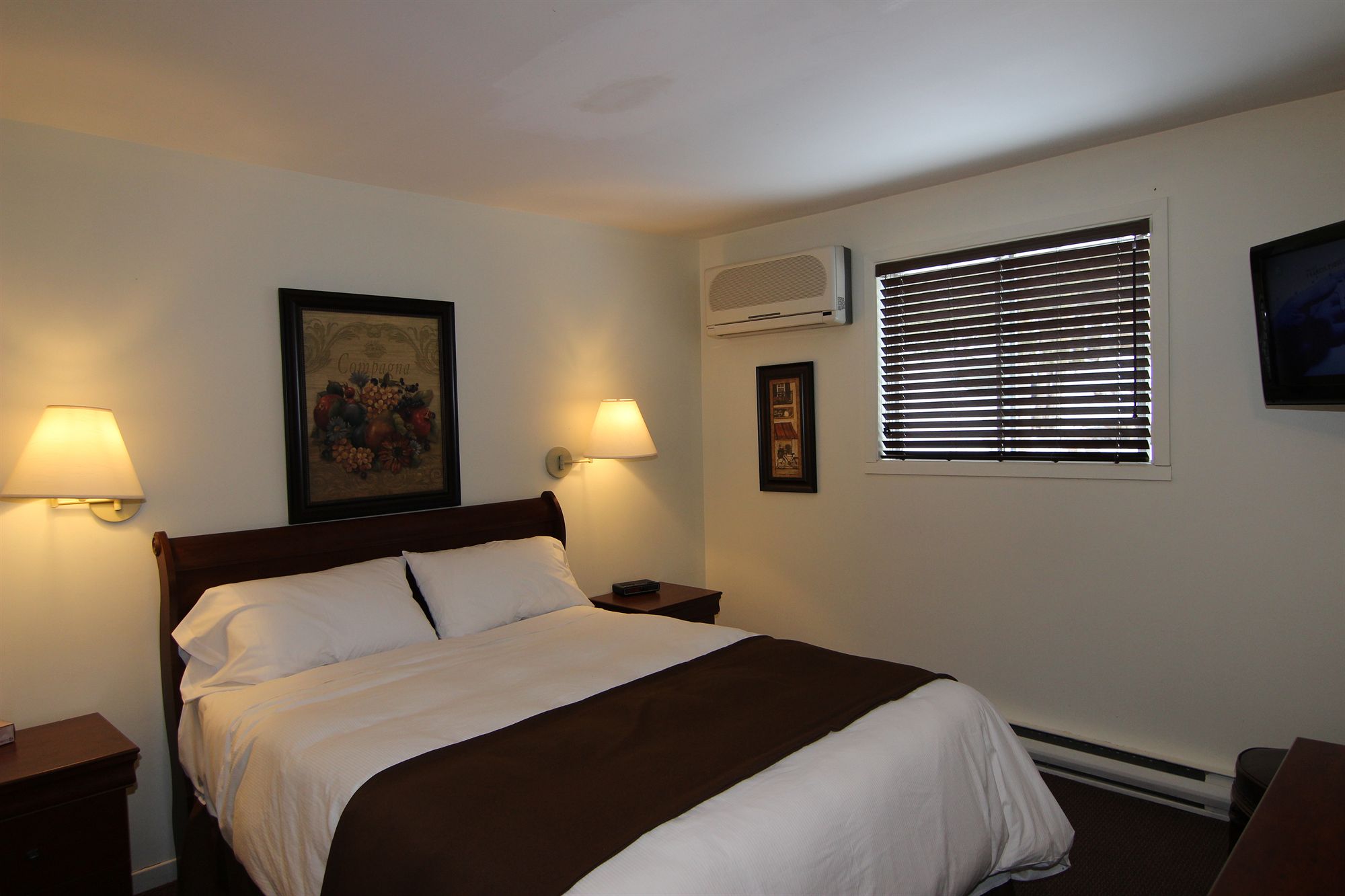 Фото Hotel Mont Tremblant