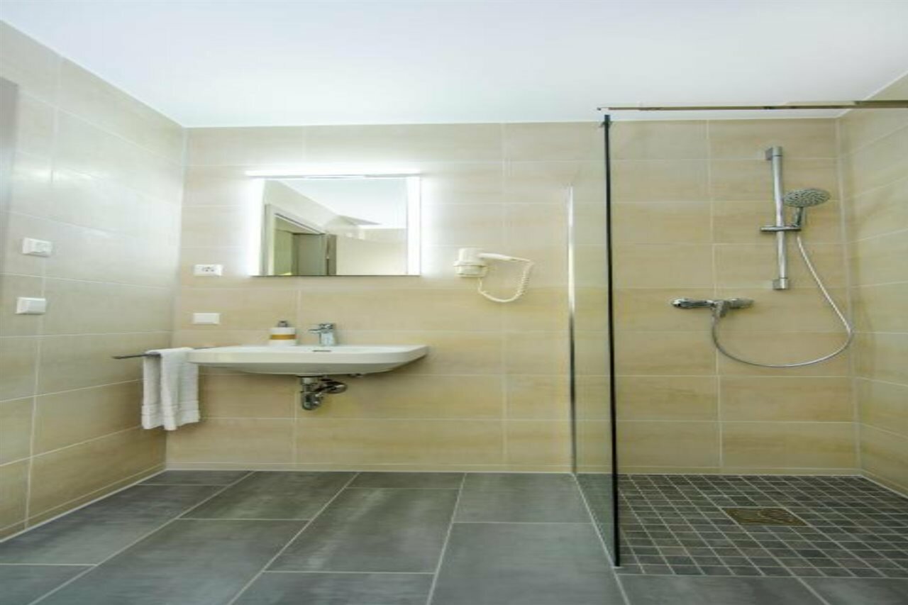 Фото Hotel Filderhof Reutlingen