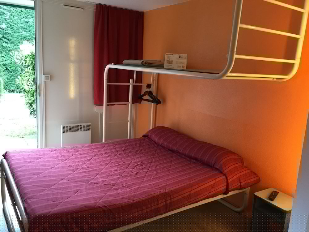 Фото Premiere Classe Saint Etienne Nord - Villars