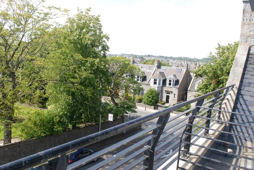 Фото Great Western Hotel Aberdeen