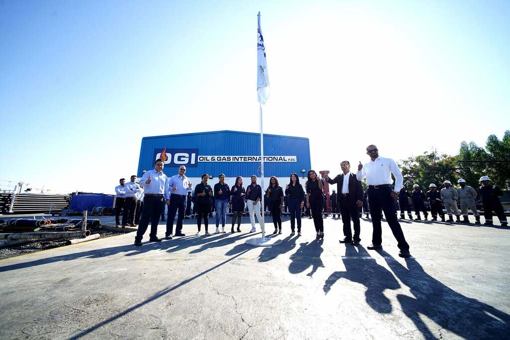 Oil and gas equipment Oil & Gas International, Dubai, photo