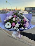 Цветы, салюты, подарки (derevnya Kuyuki, Krymskaya ulitsa, 14Б) ، توصيل باقات الزهور