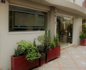 Гостиница King Pyrros