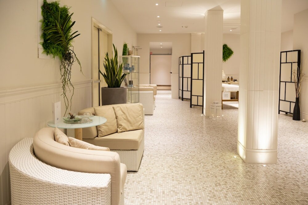 Фото Ih Hotels Roma dei Borgia