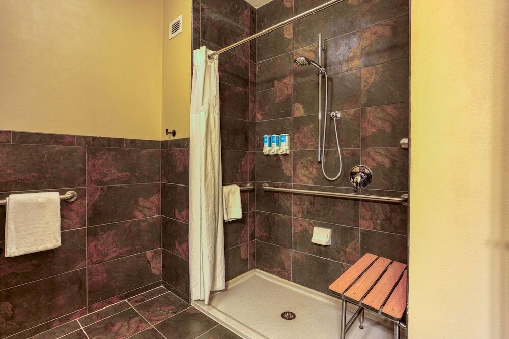 Фото Drury Plaza Hotel New Orleans