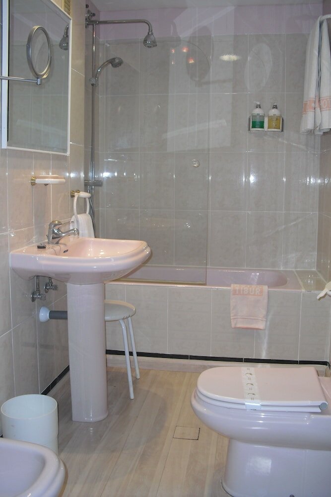 Фото Hotel Tibur