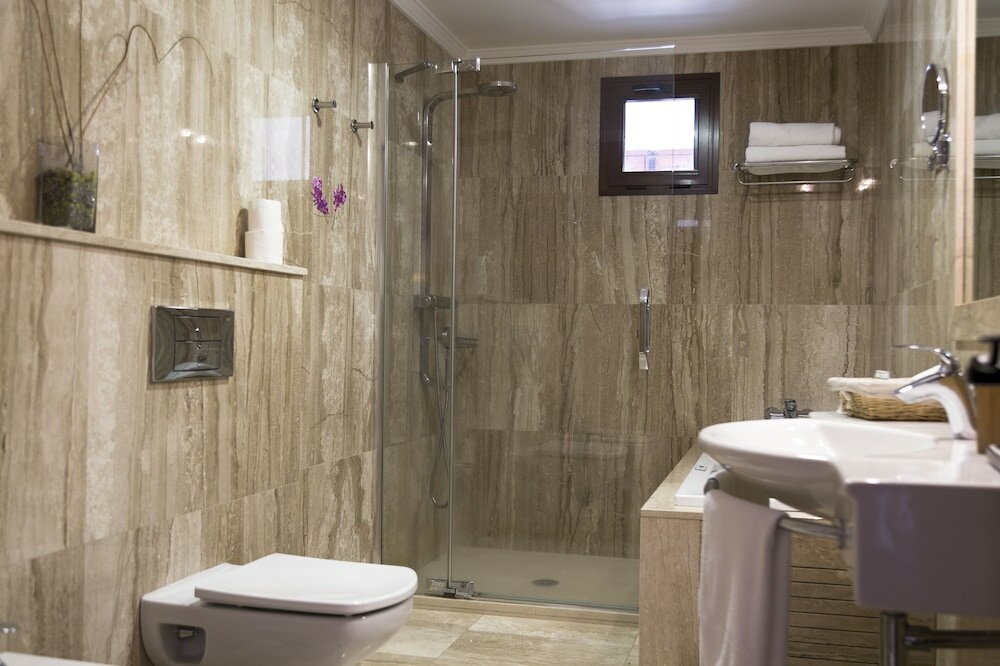 Фото Hotel Melva Suite