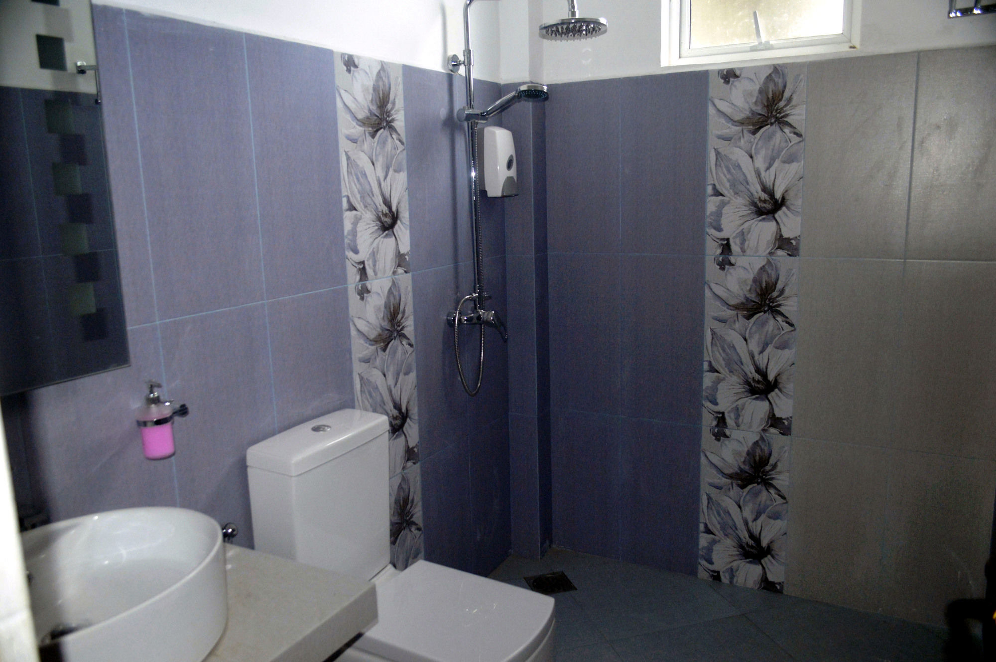 Фото Villa Baywatch Rumassala